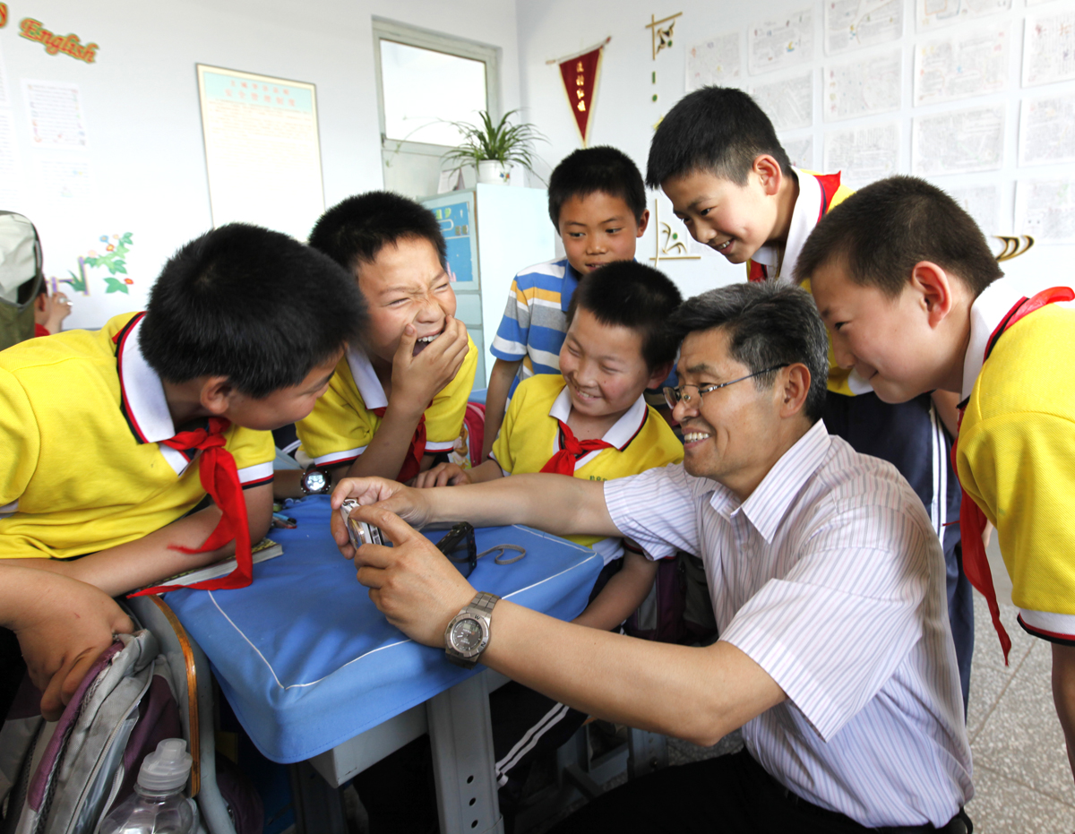 中国摄协摄影曙光学校文艺志愿服务项目1.jpg
