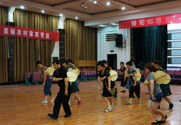 浙江省文艺家志愿者服务总团1.jpg