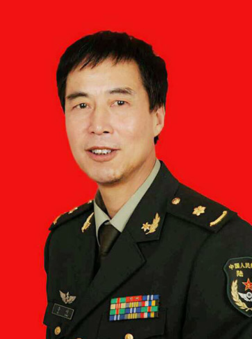 李峰