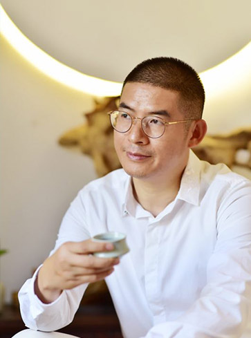 唐健文