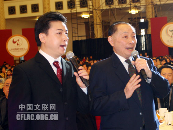 ÷������ң�������ѧ�����ĸ���ݾ��硶������ơ�ѡ�Ρ��й�������
