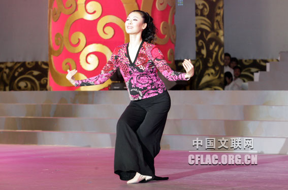 �赸��������С���ټ���˼������������衣�й�������