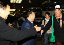 首个京外全国人大代表团抵京